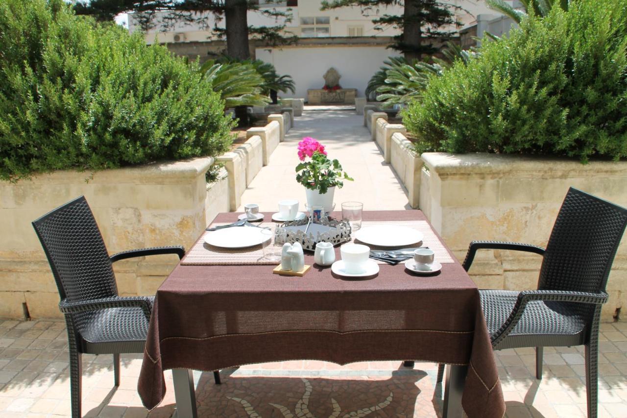 Villa degli Angeli Santa Maria al Bagno Esterno foto