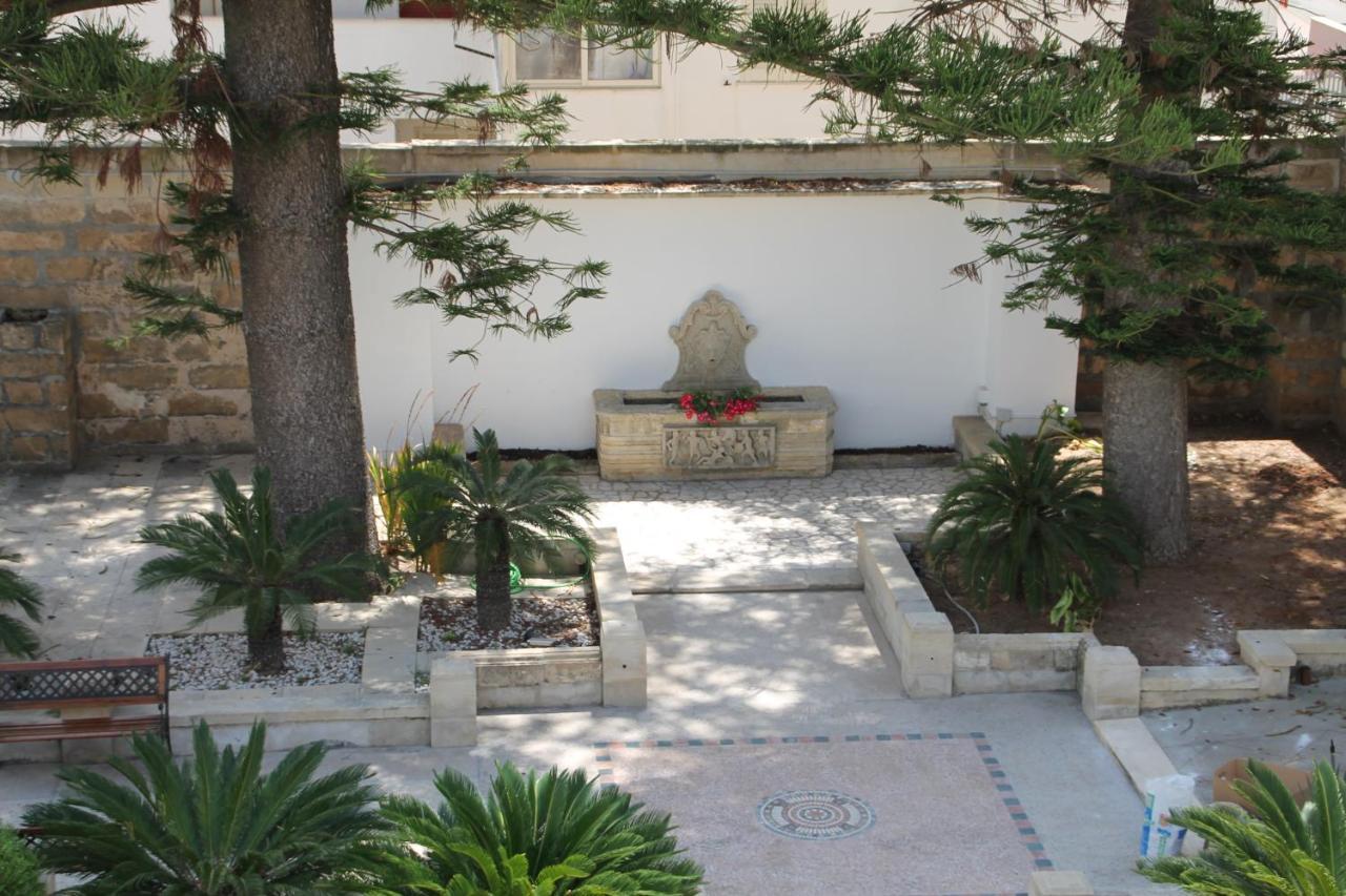 Villa degli Angeli Santa Maria al Bagno Esterno foto