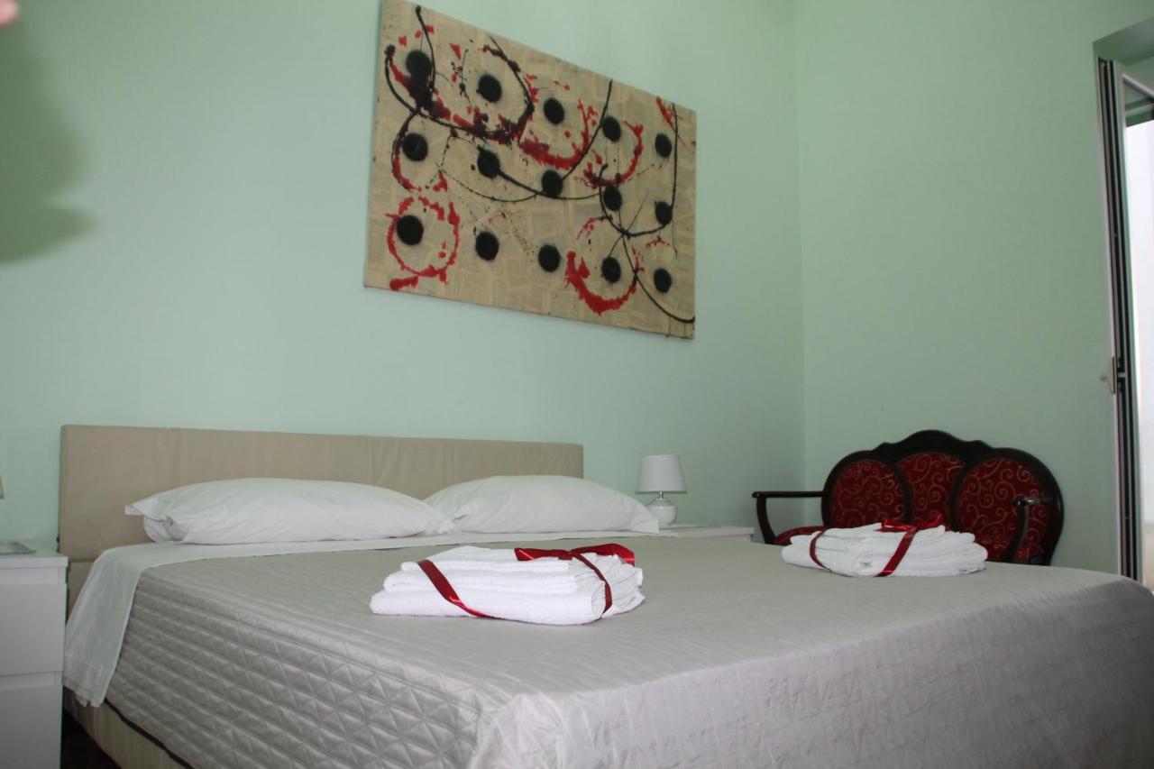 Villa degli Angeli Santa Maria al Bagno Esterno foto